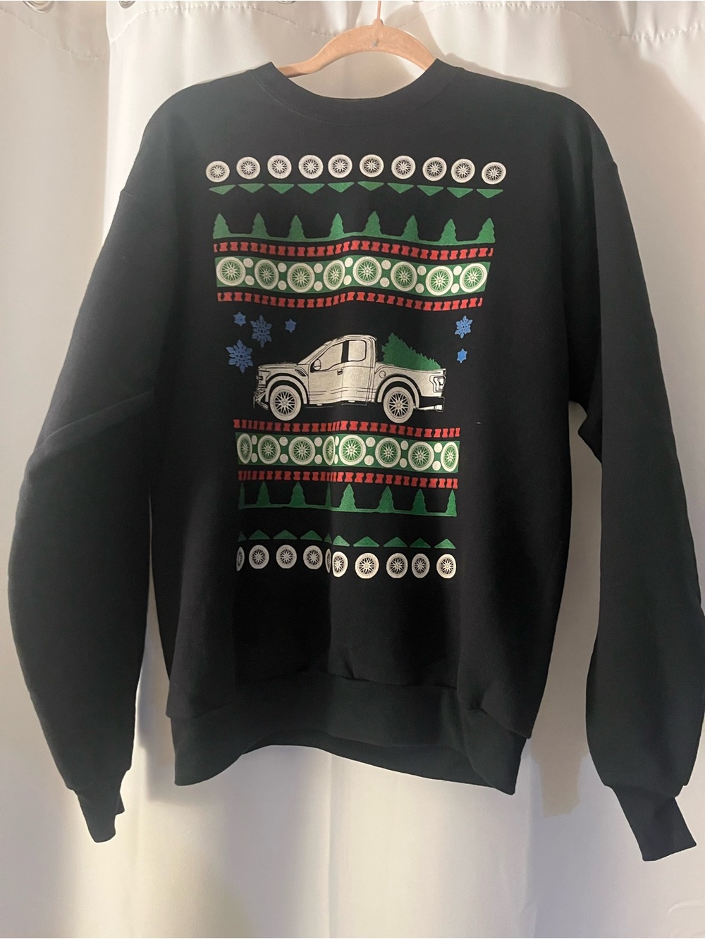 Hanes Black Holiday Ford Truck Sweater with Green, Red, White Accents size M